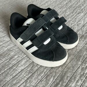 Adidas Boys Suede Sneakers *Like New* Size 8C Toddler 8
